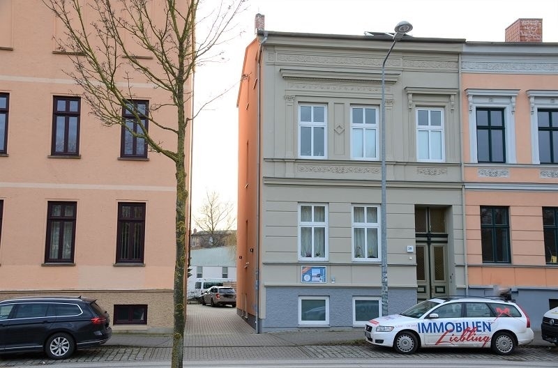 Sanierte Dachgeschosswohnung in der Stadtmitte von Rostock, 18055 Rostock, Dachgeschosswohnung